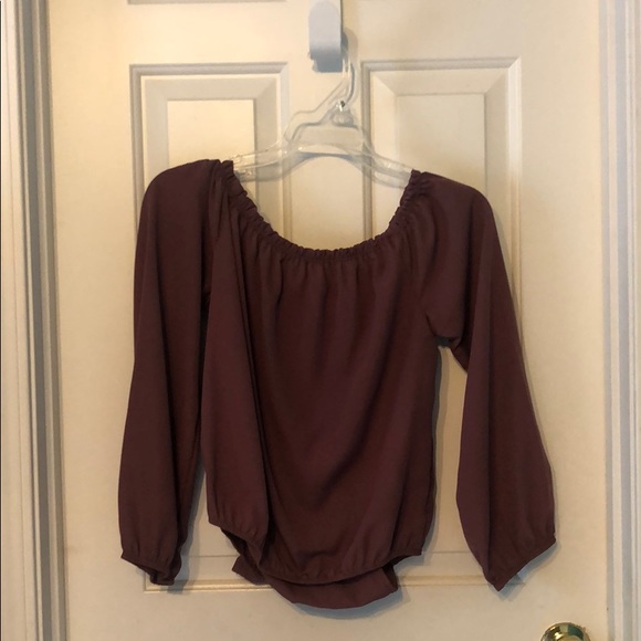 Off the shoulder blouse - Picture 2 of 2